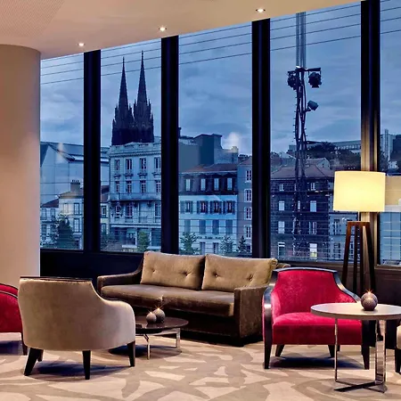 Hotel Mercure Ferrand Centre Jaude 4*